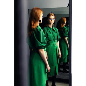 Julia Allert Designer Double Midi Skirt in Green Size Medium